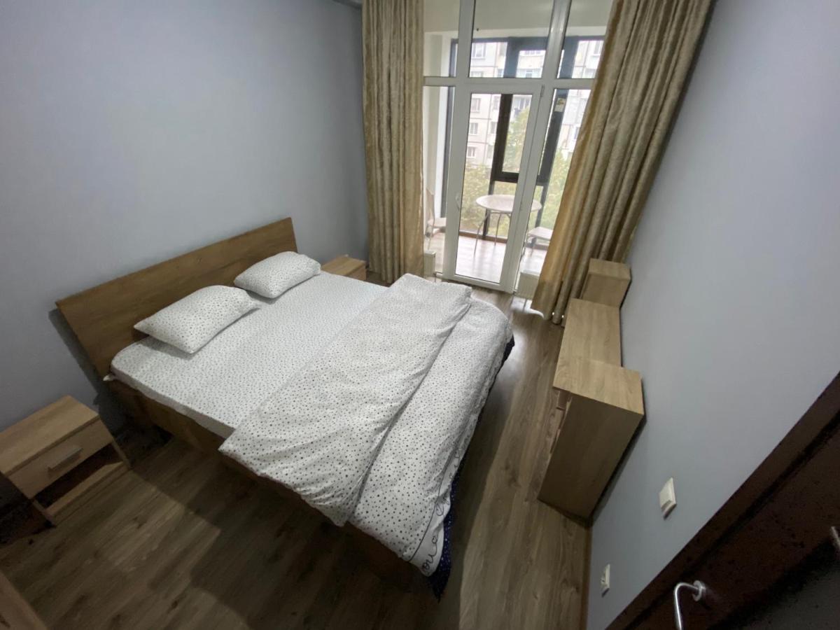 Sky House Central Apartment Chişinău Esterno foto
